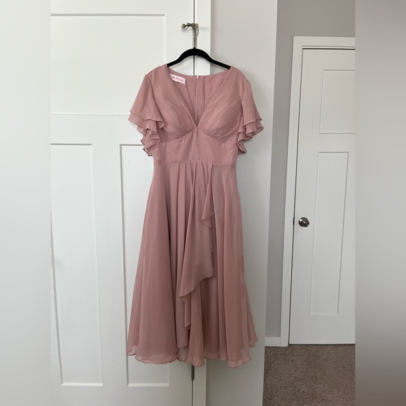 JJs House Formal Dress - Picture 1 of 4